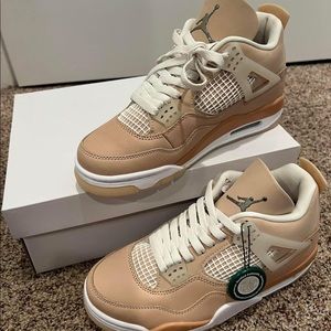 Womens Jordan 4 Retro Shimmer Size 7.5